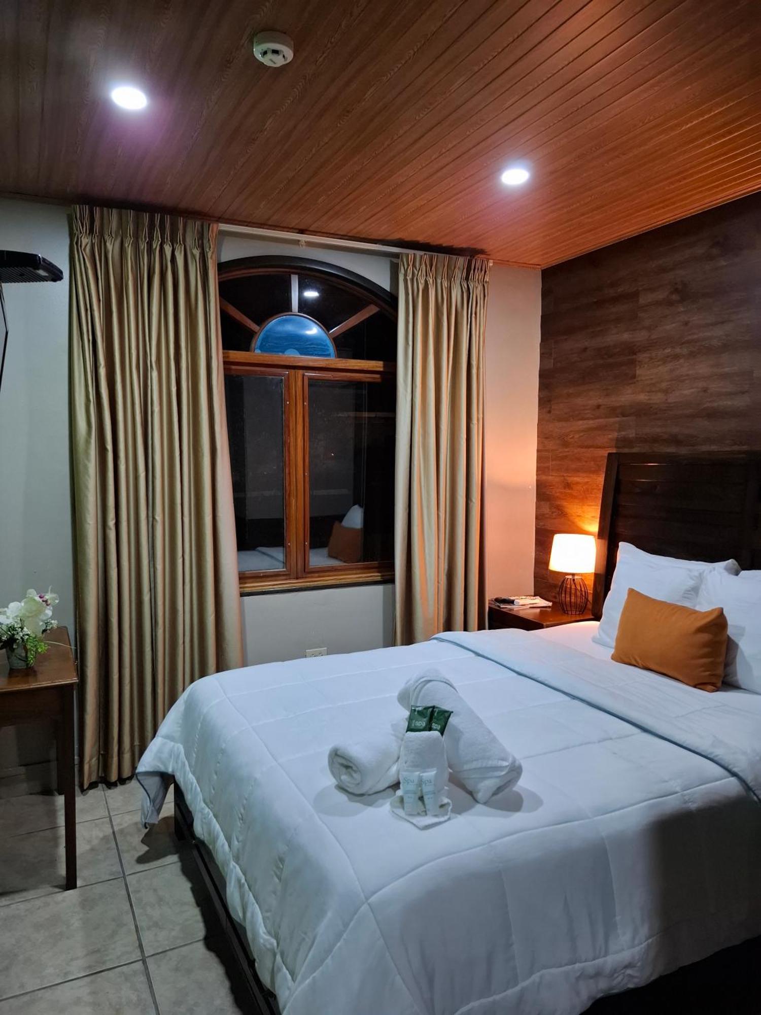 Hotel La Casa De La Abuela ボケテ エクステリア 写真